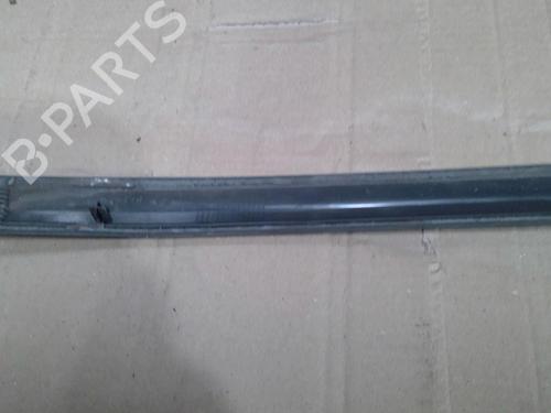 Door moulding trim VW GOLF PLUS V (5M1, 521) 1.6 TDI | BP28141685C150 