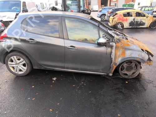 Tailgate PEUGEOT 208 I (CA_, CC_) 1.5 BlueHDI 100 | BP20359271C6