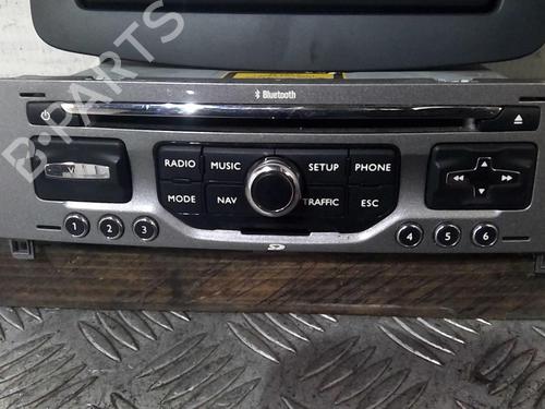 Used Radio Radio 21817025 21817025