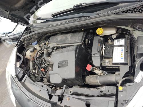 Middle console CITROËN C3 II (SC_) 1.4 HDi 70 (SC8HZC, SC8HR0, SC8HP4) | BP31115119I22 