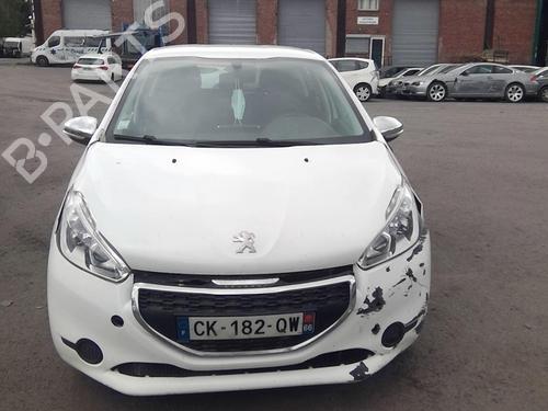 Instrument cluster PEUGEOT 208 I (CA_, CC_) 1.4 HDi | BP21663467C47 