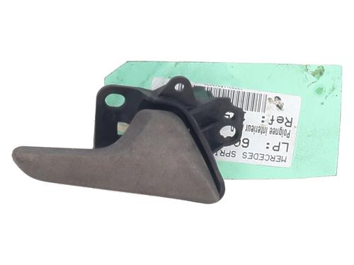 Used Front right interior door handle MERCEDES-BENZ SPRINTER 3,5-t Van (B906) 311 CDI (906.631, 906.633, 906.635, 906.637) (109 hp) 30823584