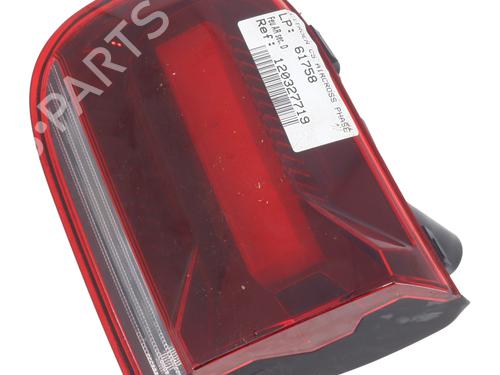 Feu de coffre droit CITROËN C5 AIRCROSS (A_) 1.5 BlueHDi 130 (ACYHZJ, ACYHZR) (131 hp) 32098820