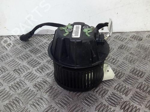 Used Heater blower motor Heater blower motor DACIA SANDERO 1.5 dCi (68 hp) 21827133 21827133