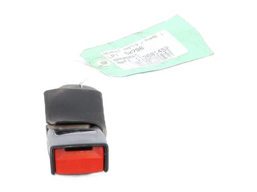 Used Seat buckle RENAULT MASTER II Van (FD) 2.8 dTI (FD0C, FD0F, FD2B, FD2F, FD3C, FD3F) (114 hp) 29900732