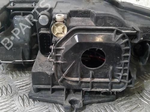 Used Right headlight Right headlight AUDI A4 B6 (8E2) 1.9 TDI (101 hp) 20369476 20369476