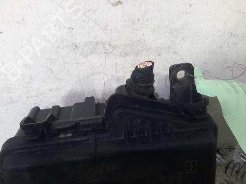 Used Fuse box Fuse box RENAULT MEGANE III Hatchback (BZ0/1_, B3_) 1.5 dCi (BZ0C) (90 hp) 20357019 20357019