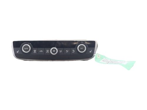 climate-control-audi-a3-sportback-8va-8vf-2012-2013-2014-2015-2016-2017-2018-2019-2020-2021-39258181 main image