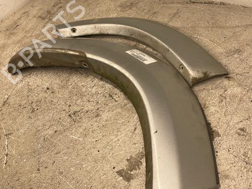rear-right-wheel-arch-trim-toyota-rav-4-ii-_a2_-2000-2001-2002-2003-2004-2005-36591824 main image
