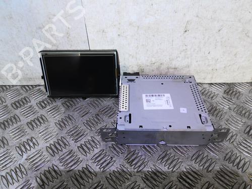 Used Radio RENAULT CLIO IV Grandtour (KH_) 1.2 TCe 120 (KHAU) (118 hp) 20350316