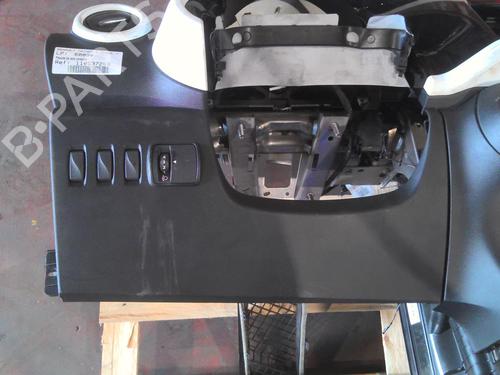 Used Dashboard Dashboard RENAULT TWINGO III (BCM_, BCA_) 1.0 SCe 65 (BCMJ) (65 hp) 28096556 28096556
