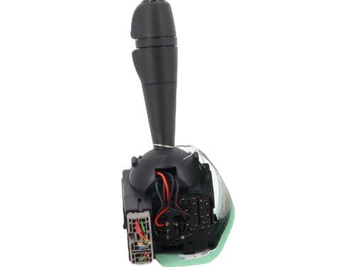 Switch DACIA SANDERO II TCe 90 (B8M1, B8MA, B8AC) | BP28066729I30