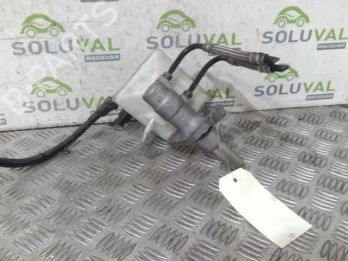 Brake master cylinder PEUGEOT 5008 (0U_, 0E_) 1.6 HDi | BP20369911M77 