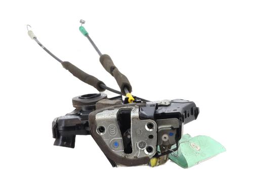 Serrure avant gauche TOYOTA COROLLA Verso (ZER_, ZZE12_, R1_) 2.2 D-4D (AUR10_, AUR10R) (177 hp) 31910536