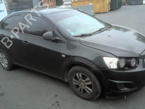 Used Parts CHEVROLET AVEO Saloon (T300)  1.3 D  2011985