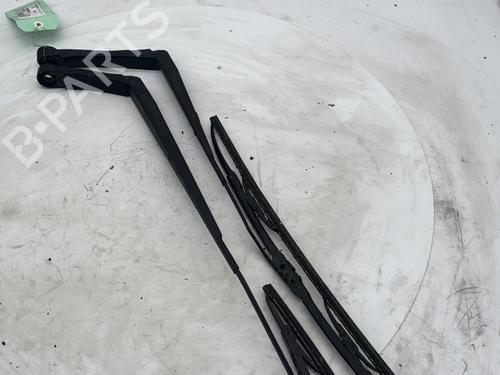 front-windshield-wiper-arm-nissan-micra-iv-k13k-k13kk-2010-33836921 main image