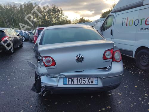 Radio VW PASSAT B6 (3C2) 1.9 TDI | BP32306973E6 - Image 12
