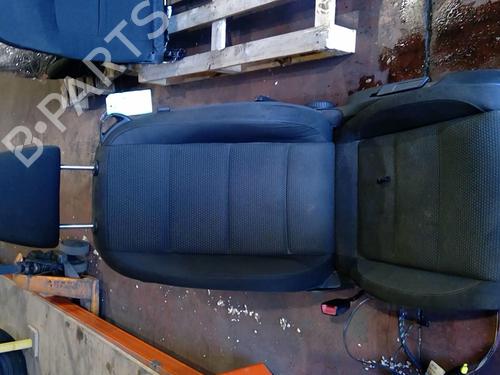 Used Left front seat VW GOLF VI (5K1) 2.0 TDI (110 hp) 25977947