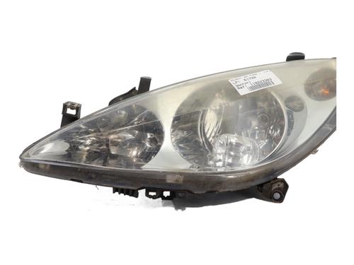Used Left headlight Left headlight PEUGEOT 307 (3A/C) 1.4 (75 hp) 31166557 31166557