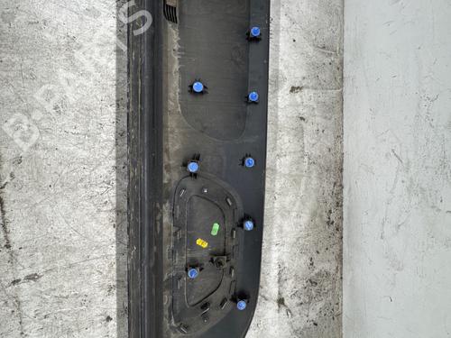 Used Door moulding trim Door moulding trim 38940048 38940048