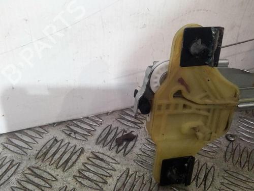 Used Front right window mechanism Front right window mechanism DACIA DUSTER (HM_) 1.5 dCi 110 (HMAB) (109 hp) 20367160 20367160