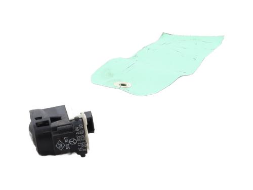 Left rear window switch MERCEDES-BENZ C-CLASS (W203) C 220 CDI (203.008) | BP25603664I29 
