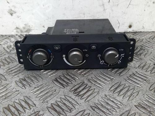 Used Climate control MITSUBISHI PAJERO III (V7_W, V6_W) 3.2 Di-D (V68W, V78W) (165 hp) 20357595