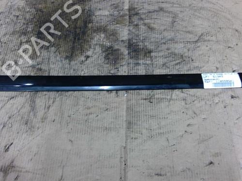 Used Door moulding trim AUDI A4 B7 (8EC) 1.9 TDI (116 hp) 31704407