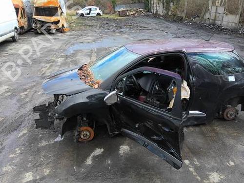 Front right lock CITROËN DS3 (SA_) 1.6 HDi 110 | BP32275583C97