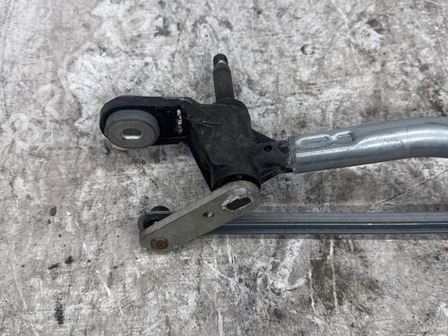 Front wiper motor DACIA SANDERO II 1.2 | BP40093661M29 - Image 2