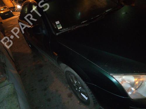 Right headlight FORD MONDEO III (B5Y) 2.0 16V TDDi / TDCi | BP22004393C29 