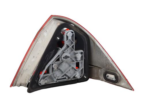 Used Left taillight Left taillight MERCEDES-BENZ C-CLASS (W203) C 200 CDI (203.004) (116 hp) 39957671 39957671