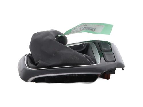 Used Shift knob Shift knob OPEL CORSA F (P2JO) 1.2 (68) (75 hp) 28104406 28104406