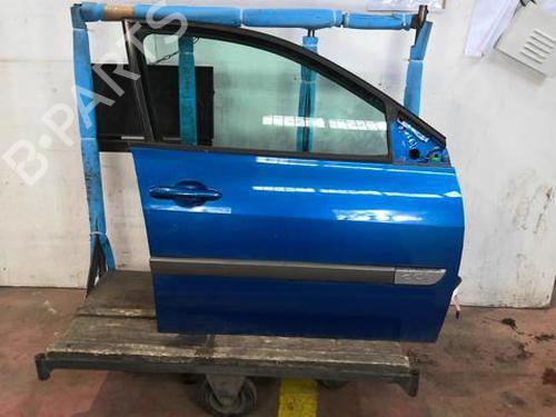 Used Right front door RENAULT MEGANE II (BM0/1_, CM0/1_) 1.5 dCi (BM1F, CM1F) (86 hp) 20365509