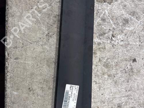 Used Door moulding trim Door moulding trim PEUGEOT EXPERT Van (VF3A_, VF3U_, VF3X_) 2.0 HDi 130 (128 hp) 40467263 40467263