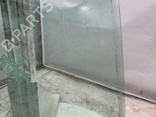 Used Rear right door window Rear right door window 36792024 36792024