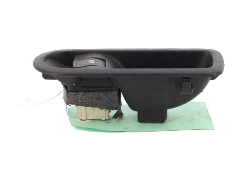 Used Right rear window switch Right rear window switch RENAULT MEGANE II (BM0/1_, CM0/1_) 1.5 dCi (BM02, BM13, BM2A, CM02, CM13) (101 hp) 28283528 28283528