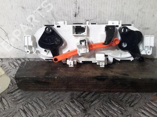 Used Climate control Climate control CITROËN C3 III (SX) 1.2 VTi 82 (82 hp) 20360031 20360031