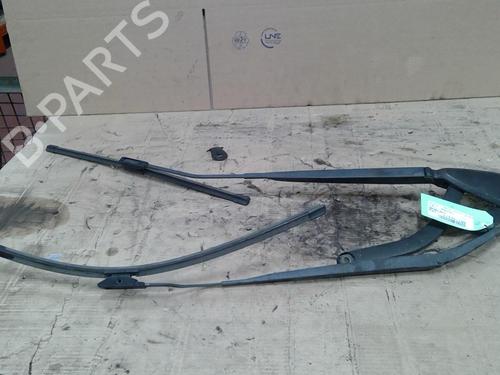 Used Front windshield wiper arm RENAULT GRAND SCÉNIC II (JM0/1_) 1.5 dCi (JM1E) (106 hp) 28212865