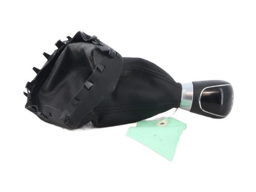 Used Shift knob Shift knob FORD FIESTA VI (CB1, CCN) 1.5 TDCi (75 hp) 31704423 31704423