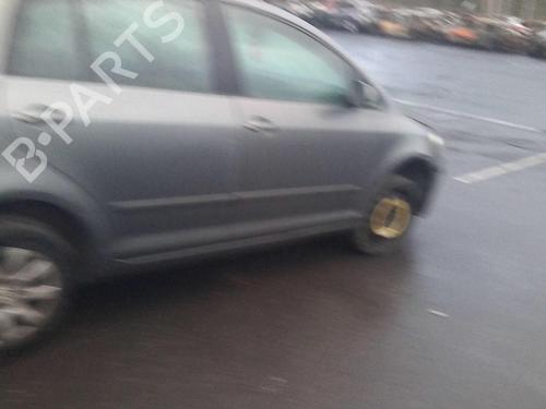 Right taillight VW GOLF PLUS V (5M1, 521) 1.9 TDI | BP22004317C35 