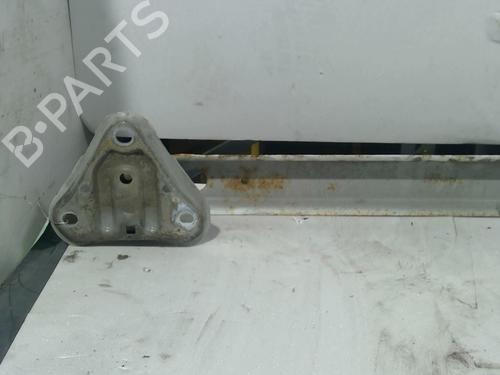 rear-bumper-reinforcement-toyota-yaris-_p9_-2005-2006-2007-2008-2009-2010-2011-2012-2013-2014-27884660 main image