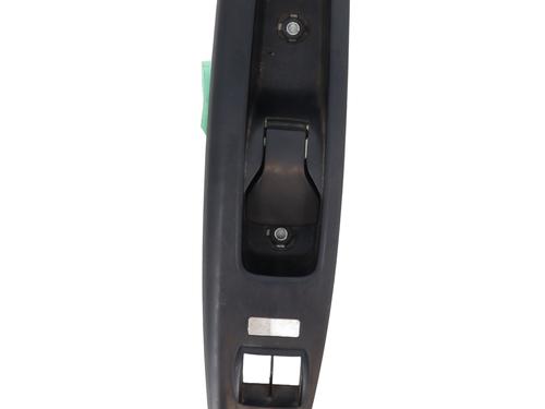 Used Front left interior door handle OPEL COMBO Box Body/MPV (X12) 1.6 CDTI (B05) (120 hp) 29560127