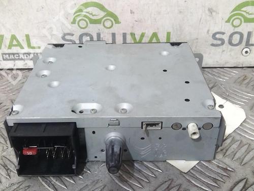 Used Radio Radio CITROËN C4 II (NC_) 1.6 HDi 90 (92 hp) 21812218 21812218