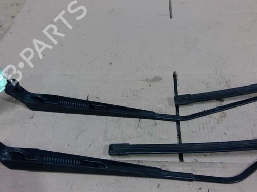 Used Front windshield wiper arm Front windshield wiper arm SUZUKI SWIFT III (MZ, EZ) 1.5 (RS415, ZC21S) (102 hp) 31909738 31909738