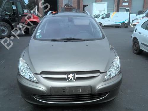 Front right quarter glass PEUGEOT 307 Break (3E) 2.0 | BP20354695C112 