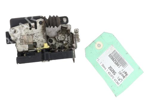 rear-left-lock-dacia-duster-hs_-2010-2011-2012-2013-2014-2015-2016-2017-2018-27508382 main image