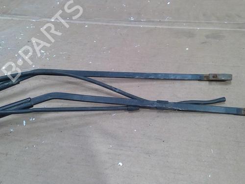front-windshield-wiper-arm-iveco-daily-iv-van-2006-2007-2008-2009-2010-2011-2012-30562526 main image