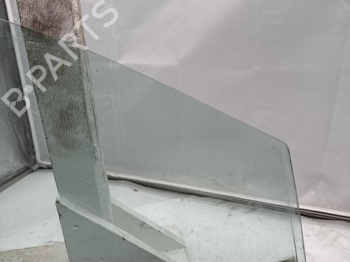 front-right-door-window-kia-sorento-i-jc-2002-2003-2004-2005-2006-2007-2008-2009-2010-2011-36184749 main image
