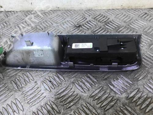 Used Left front window switch Left front window switch VOLVO C30 (533) 1.6 D (109 hp) 20356572 20356572
